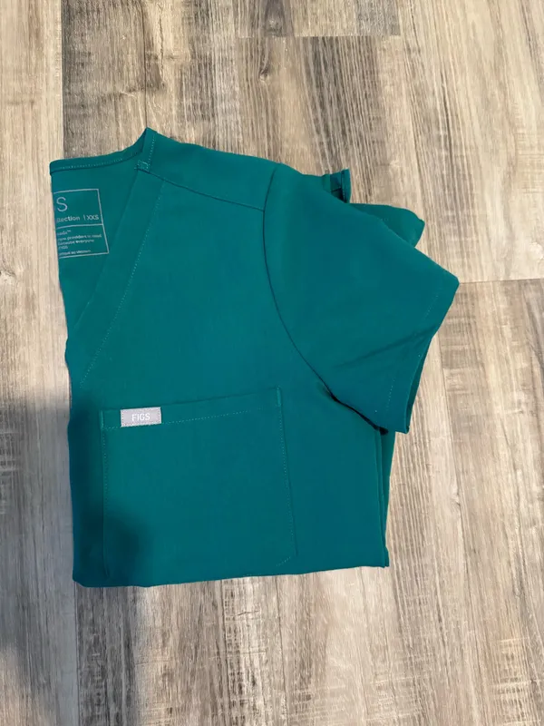 FIGS Scrub Top - Image 2