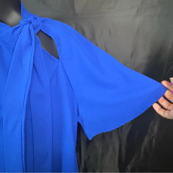 SHEIN Cobalt Blue Blouse with Tie Accent M - Image 7
