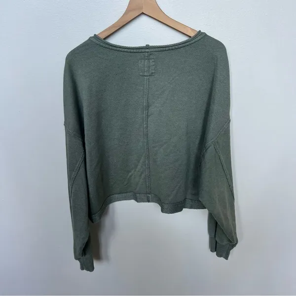 Aerie Beach Party Olive Green Cropped Crewneck Sweatshirt Size XL - Image 5