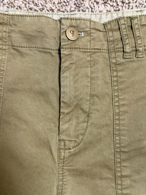 Pilcro Olive Green Utility Straight Leg Crop Pants Size 25 - Image 5