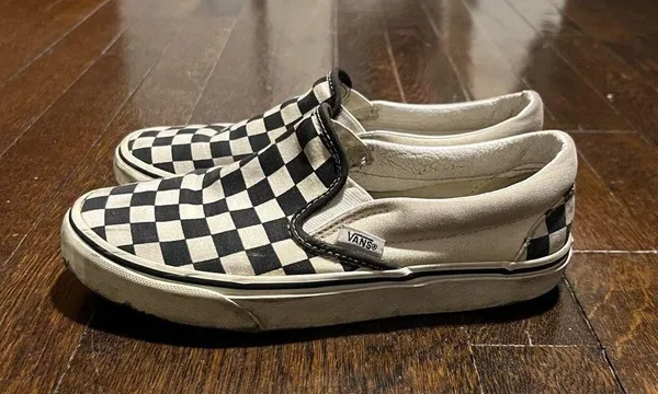 Vans Slip-On Checkered Black White Sneakers Women’s 6.5 - Image 5