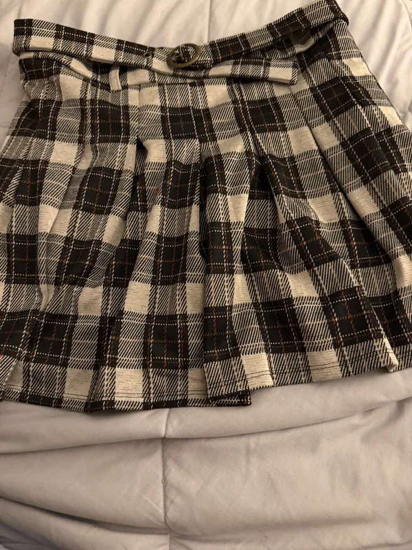Haute Monde Skirt Pleated - Image 2