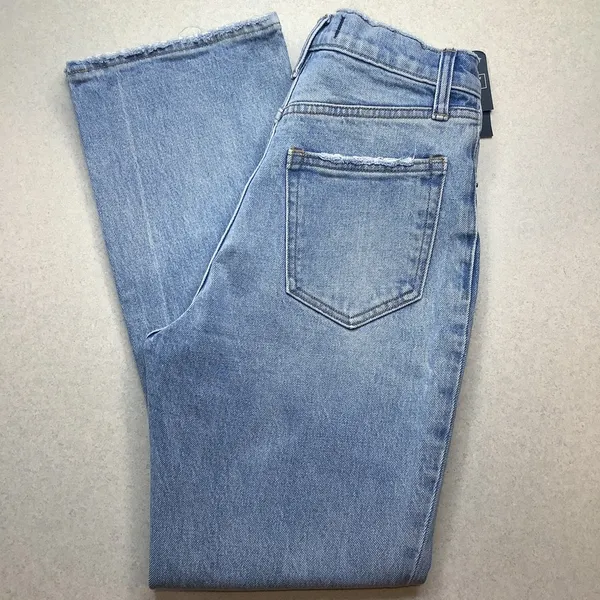 Abercrombie A&F Kick Flare Ultra High Rise 25 Regular Light Ripped Wash - Image 2