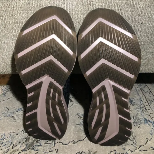 Brooks Bedlam Black Running Shoes - Image 8