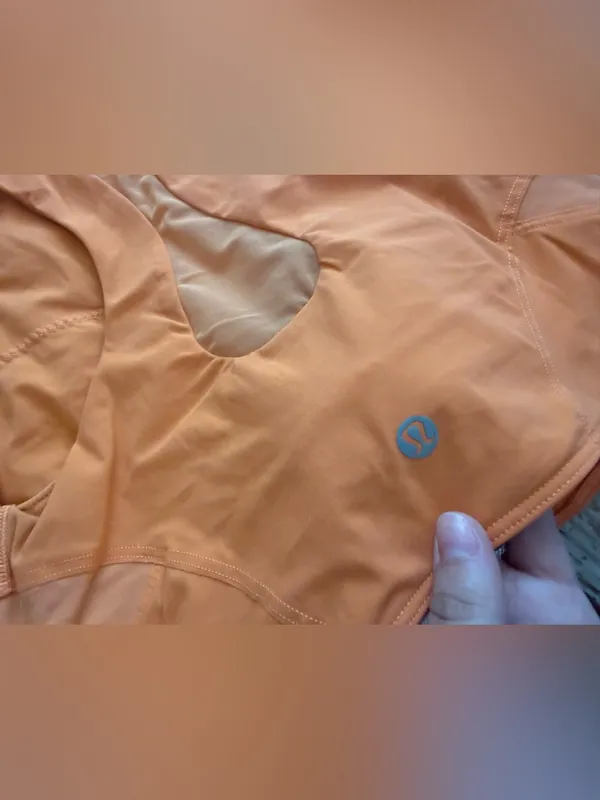 Lululemon Orange High-Neck Sports Bra Size 6 - Image 3