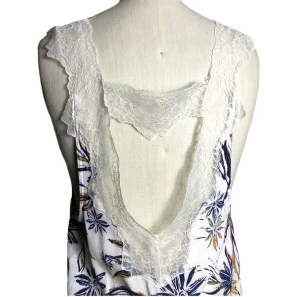 ✨ Free People Intimately Lace Floral Peplum Top ✨ - Image 6