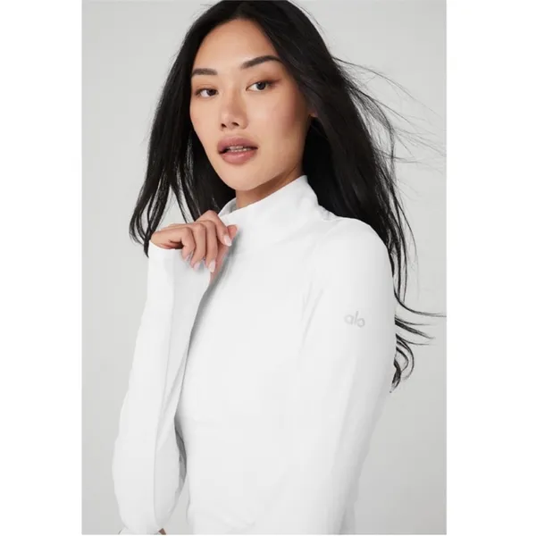 Alo Yoga Alosoft 1/2 Zip Rapid Pullover in White XS - Image 8