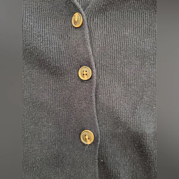 Brandy Melville Cropped Navy Button-Up Cardigan – One Size – EUC - Image 9