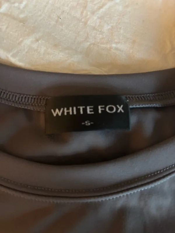 White Fox Too Boutique Baby Tee - Image 3