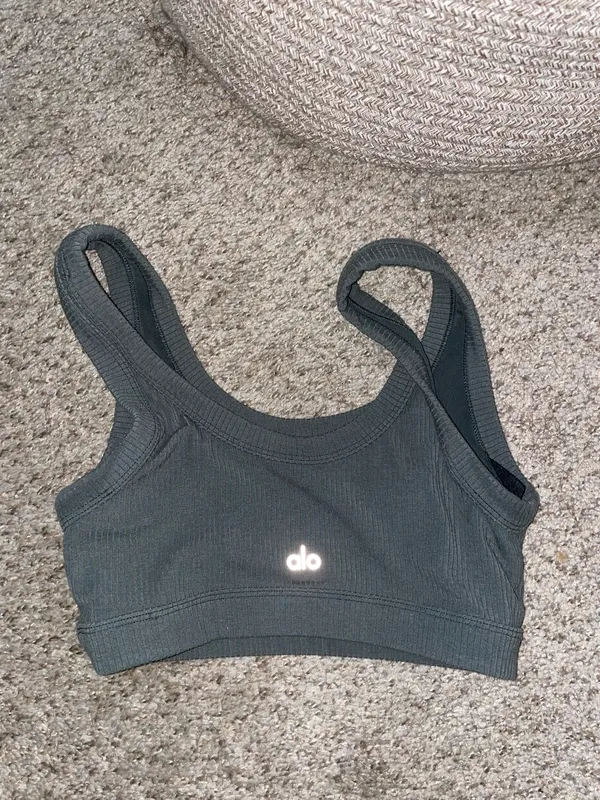 Alo Yoga Wellness Bra - Image 3
