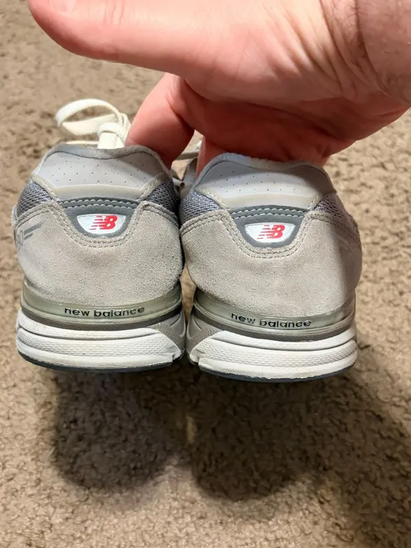 Women's New Balance 990v4 Gray Suede Leather Running Walking Shoes Size 6 - Image 3