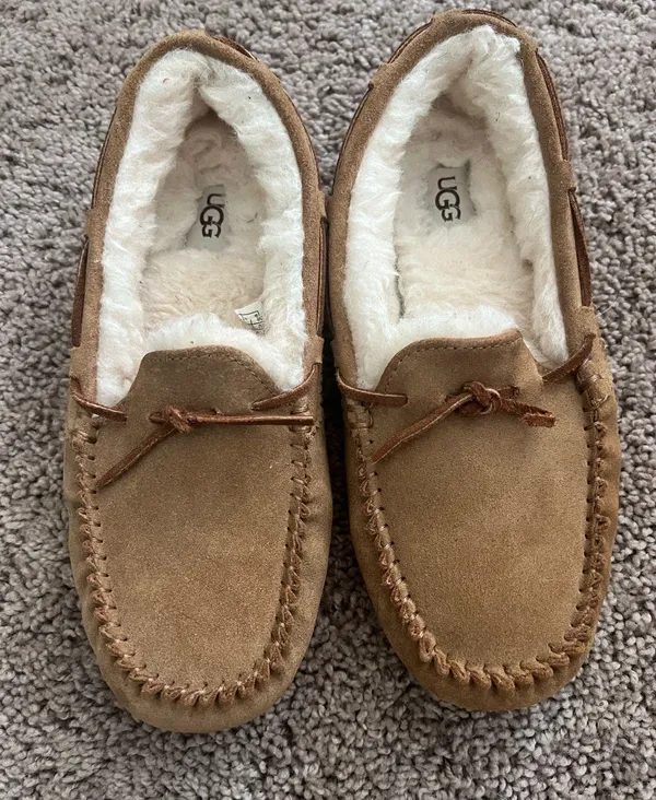 UGG Slippers - Image 3