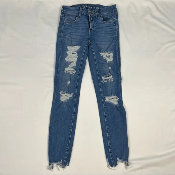 American Eagle Distressed Skinny Jeans, Size: 4 Regular - Image 2