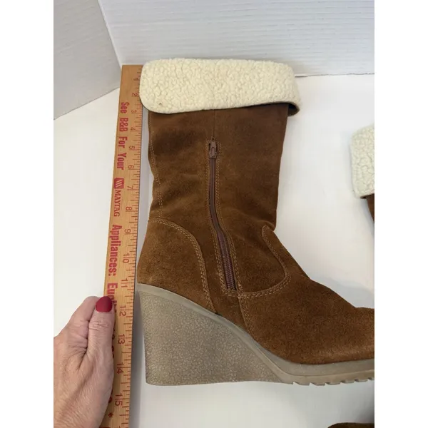 Beautiful Brown Bjorndal Women's Suede Boots Faux Shearling Lined Size 8.5 M‎ - Image 2