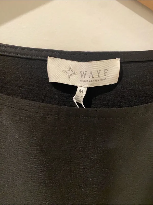 NWT - WAYF Black Satin Lace-Trim Long Sleeve Crop Top Size Medium - Image 3
