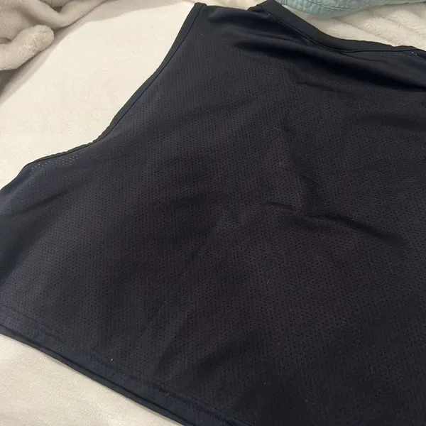 Gymshark Black‎ Crop Tank Size XS - Image 5