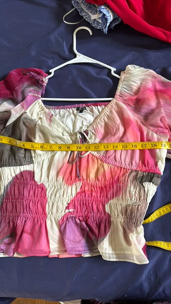 Express Cream Pink Floral Peasant Blouse - Image 6