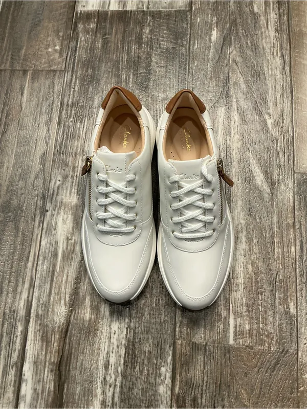 Clarks Women's White Leather Sneakers with Gold Zip and Brown Accents Size 8.5 - Image 7