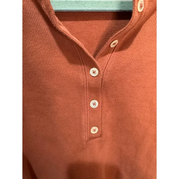 Wilfred Free Mavis Henley‎ Ribbed Cropped Long Sleeve Top Sz M Terracotta - Image 3