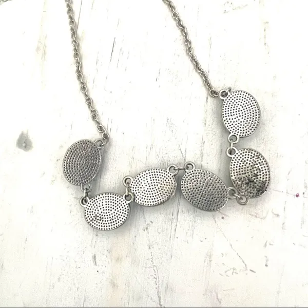 Turquoise and silver tone necklace - Image 8