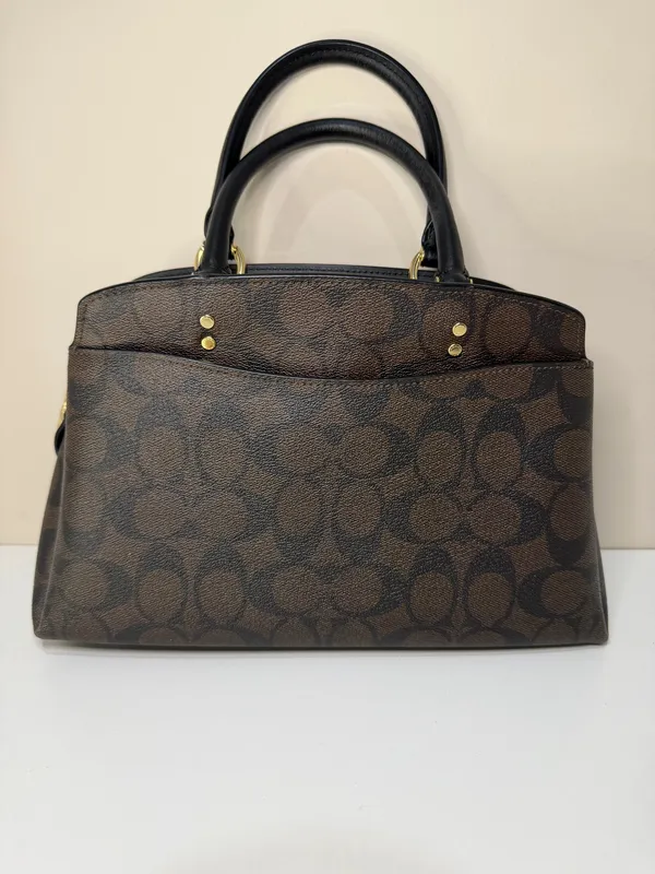 Coach - Image 3