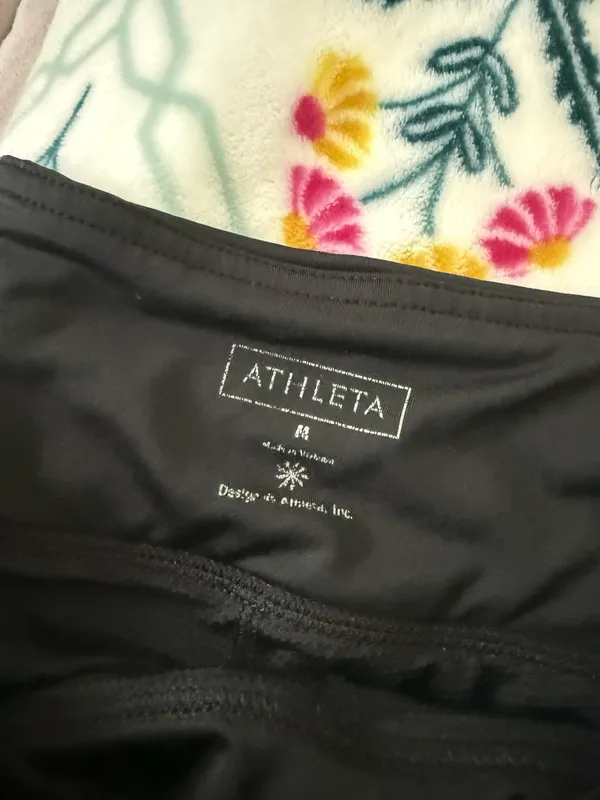 Athleta Skort Black - Image 3