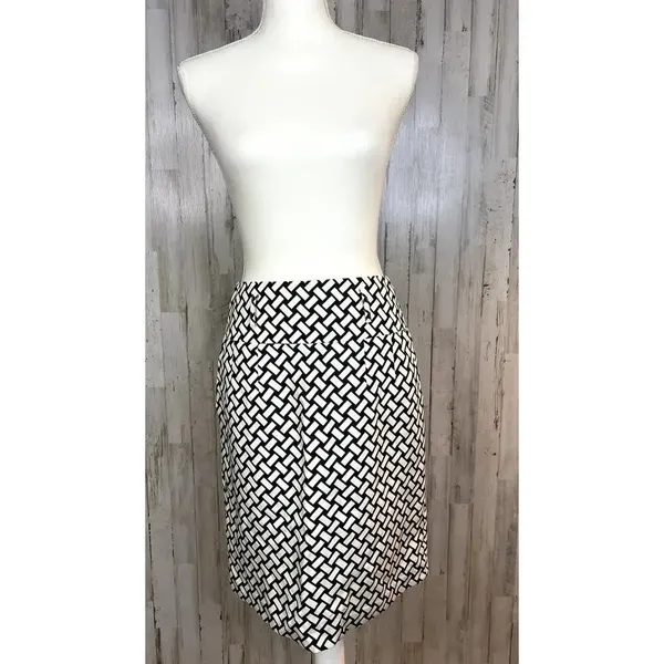 Antonio Melani Women's Size 2 Black Geometric Pencil Knee Length‎ Business Skirt - Image 7