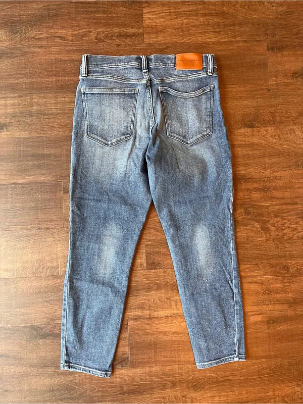 Lucky Brand Womens Jeans Mid-Rise Crop Ava Size 10/30 Medium Wash Denim Blue - Image 4