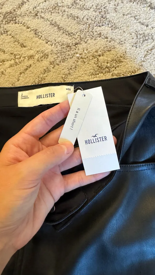 Hollister Leather Skirt - Image 10