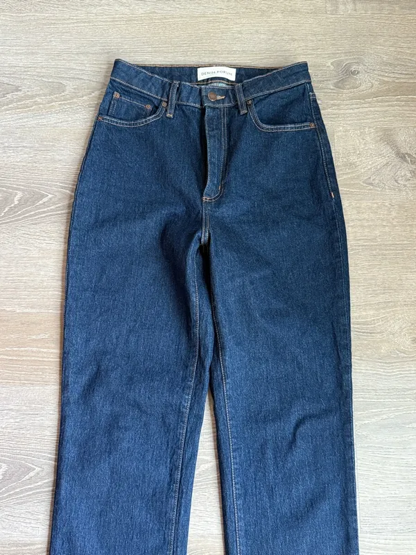 Aritzia Denim Forum Rowan Super Hi-Rise Straight Jean 27 - Image 5