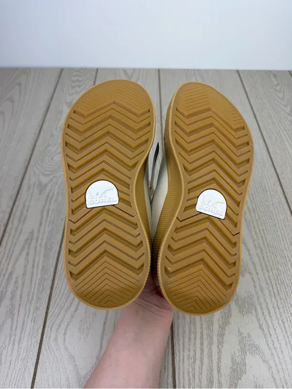 Sorel Women's Out N About IV Low Women's Waterproof Sneaker 7.5 Honey White $100 - Image 7