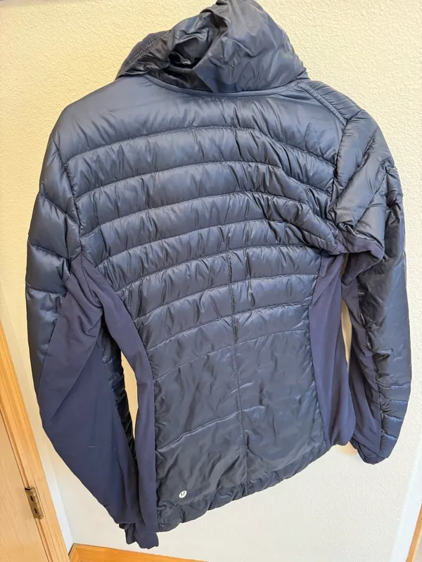 Lululemon Down For A Run Pullover Puffer Jacket - Image 4