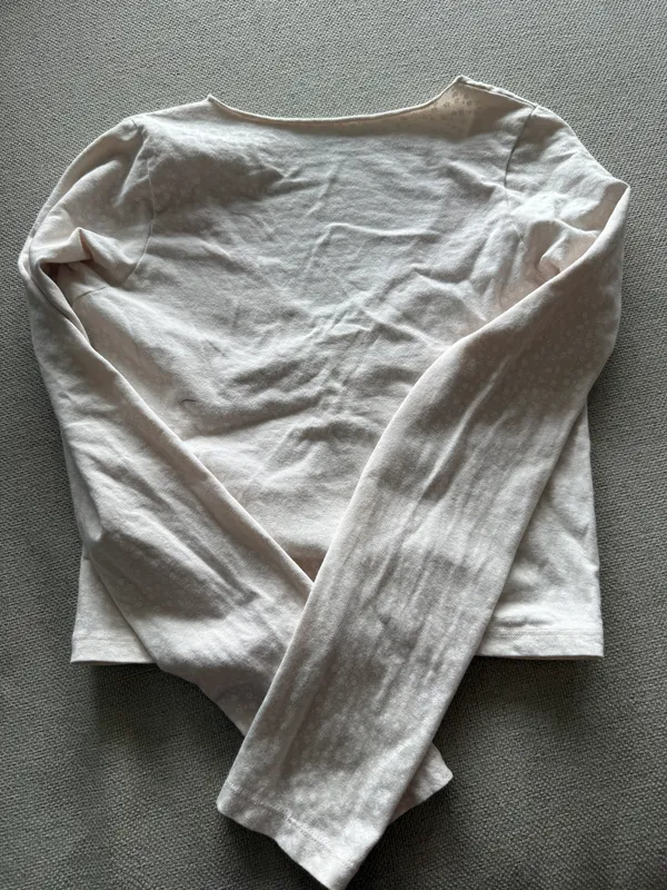 Brandy Melville Pink Long Sleeve Crop Top - Image 3