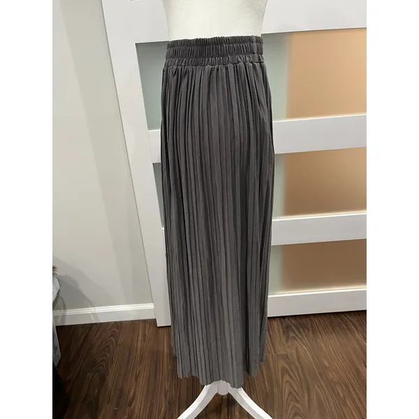 Women's Charcoal Gray Pleated Maxi Skirt Elastic Waistflowy Midi Skirt Casual‎ - Image 4