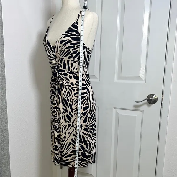 H&M zebra Black‎ and White Midi Sundress with Spaghetti Straps Size Medium - Image 4