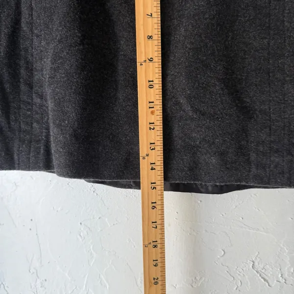 J. Crew‎ Charcoal Gray Wool Blend A-Line Mini Skirt Size 2 Academia Twee Preppy - Image 4