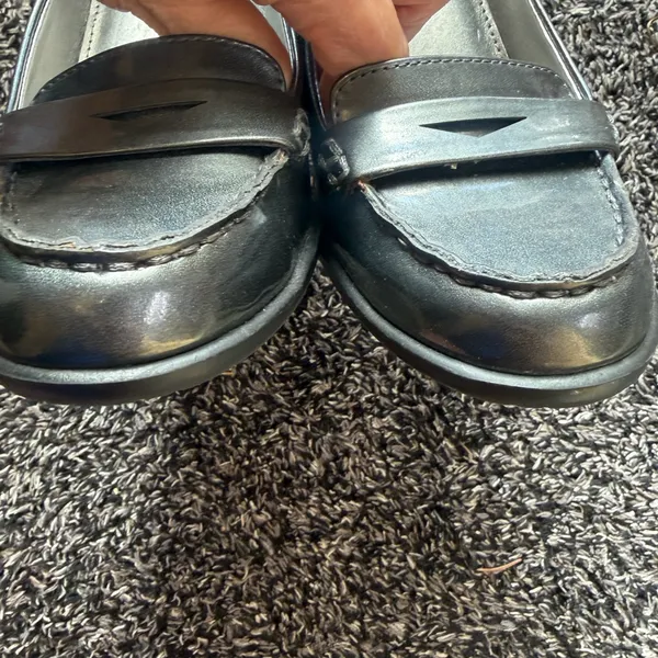 Bandolino Metallic Silver Flats - Image 3