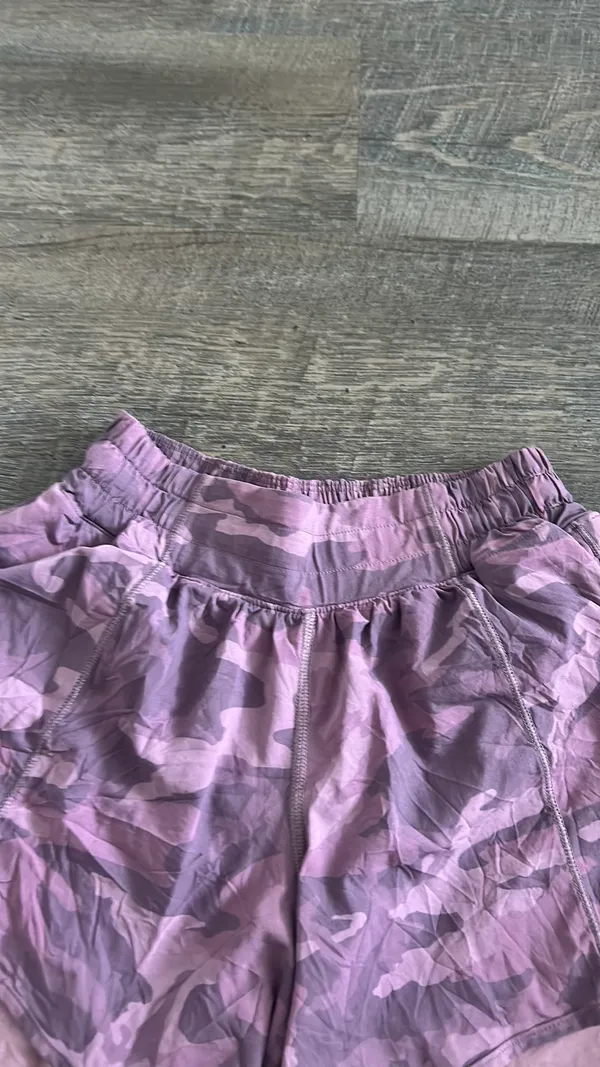 Purple camo, Lululemon shorts - Image 4
