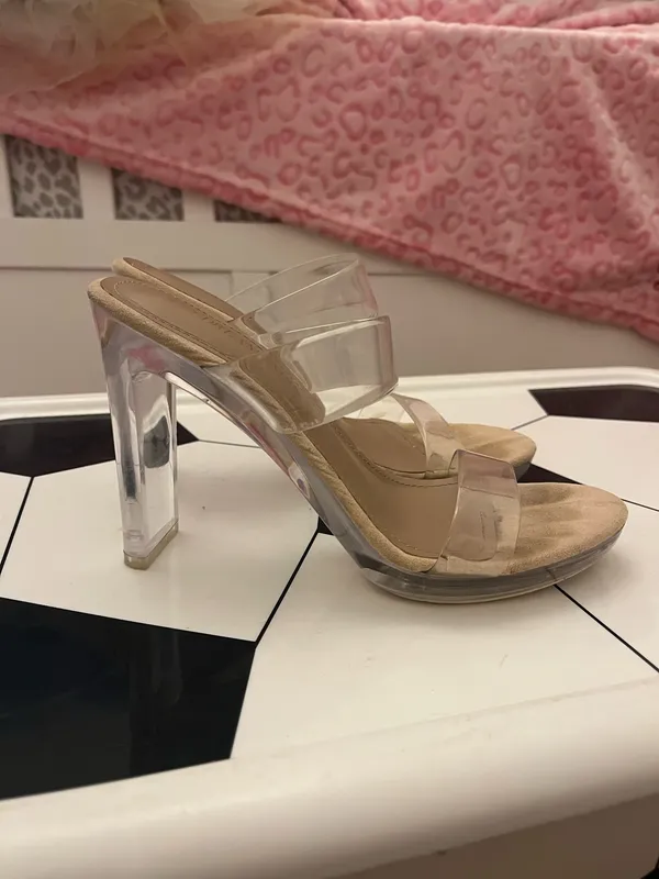 Dream Paris Clear Heels Thick - Image 3