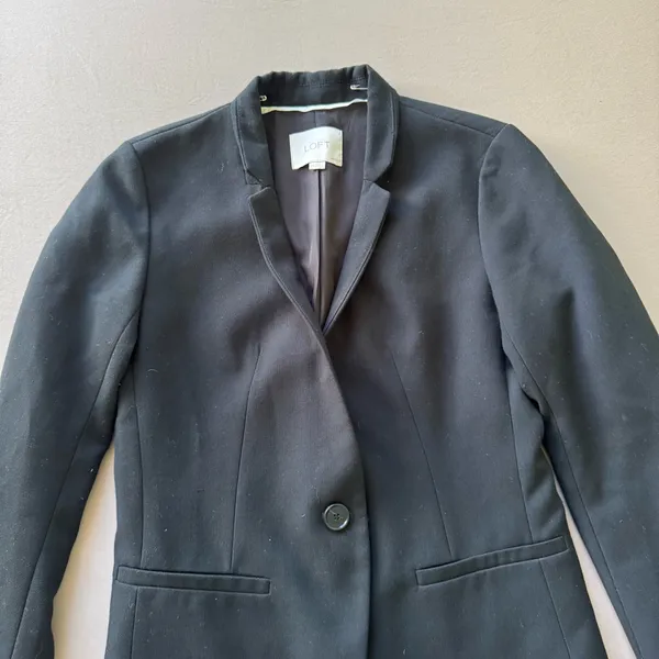 Loft Single Button Sculpted Blazer - Image 3