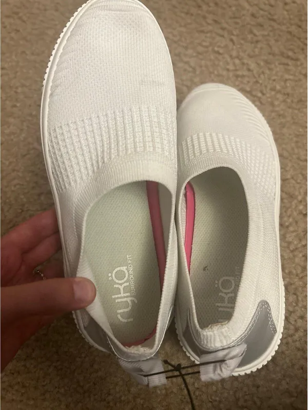 M314 6.5m woman white sneakers ryka - Image 3