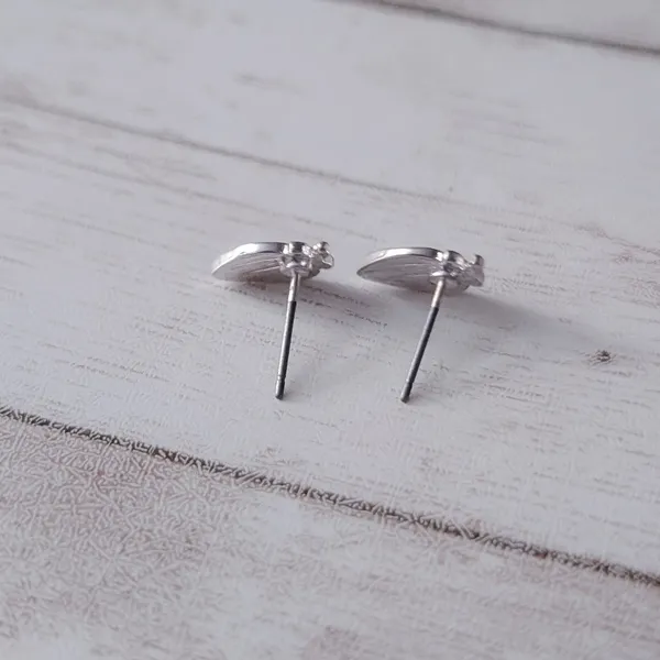 Vintage Stud Earrings Strawberry Retro Fruit Red - Image 5