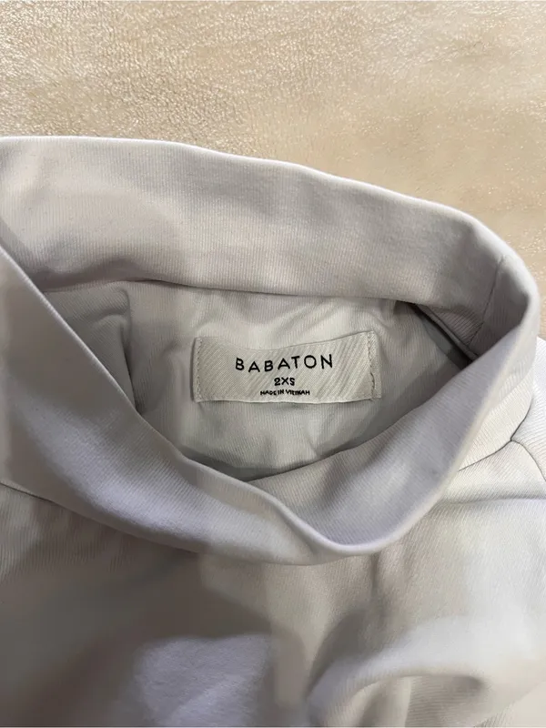 ARITZIA BABATON Turtle Neck Smoothing Tank Top White Sz XXS EUC - Image 3