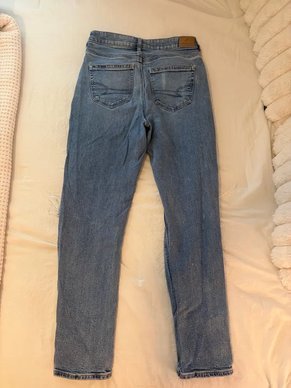 American Eagle Jeans - Image 2