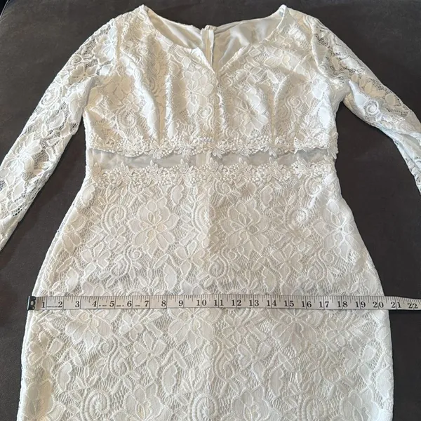 White Floral Lace Mermaid BodyCon Dress Sheer Ruffle Hem Tag XXL (U.S. L) NEW - Image 9