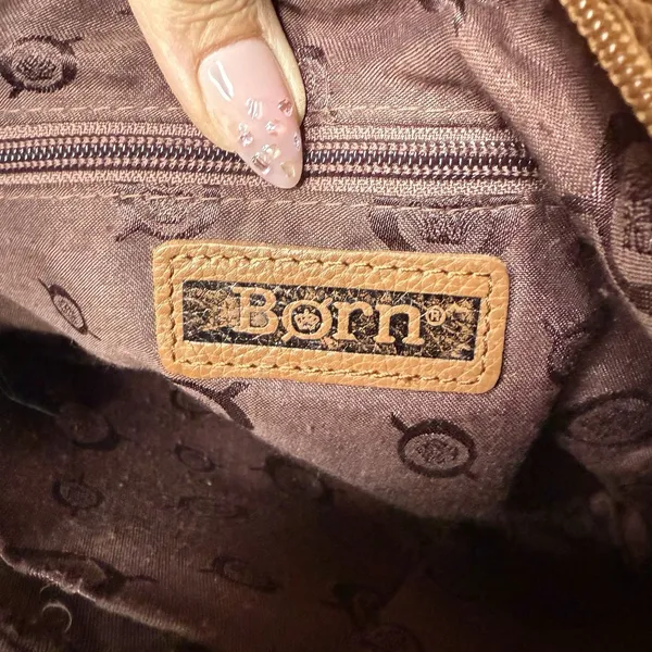 Born Bucket Crossbody Leather Handbag Bag‎ Camel Tan Leather - Image 7