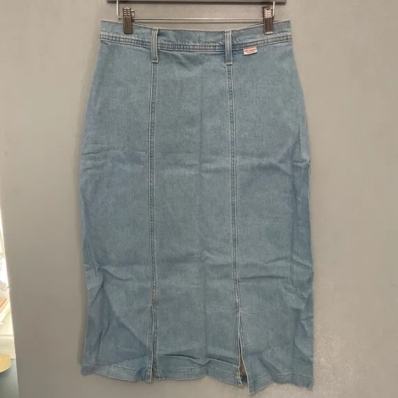 NWT Levi Strauss Signature Women's Vintage 95 Seamed Denim Midi Skirt Size‎ S - Image 3