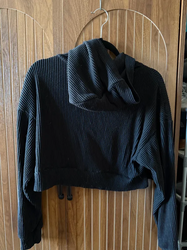Alo Muse Yoga Hoodie - Image 6