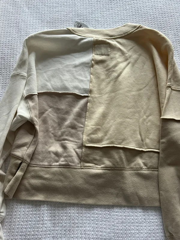 Abercrombie Sweatshirt - Image 3
