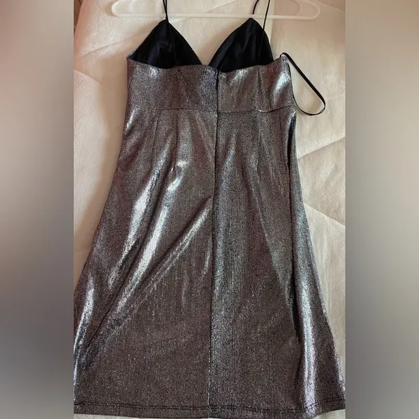 NWT FOREVER 21 SILVER METALLIC PARTY Mini Dress size S Holiday New Years Eve - Image 2